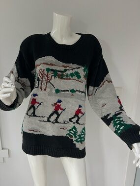 PBJ Sport Sweater Made in Hong Kong Size Medium ,cottage core ski skate